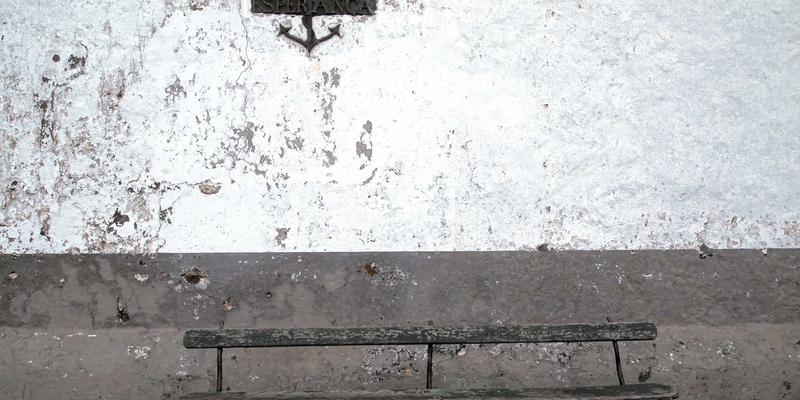 多云网络互联架构设计实战指南：解决跨云数据传输与安全管理的核心挑战